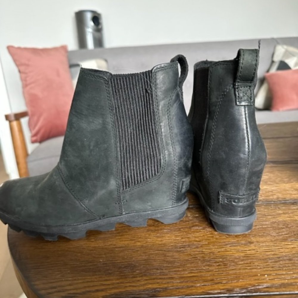 Sorel Joan of Arctic Wedge Chelsea Boot